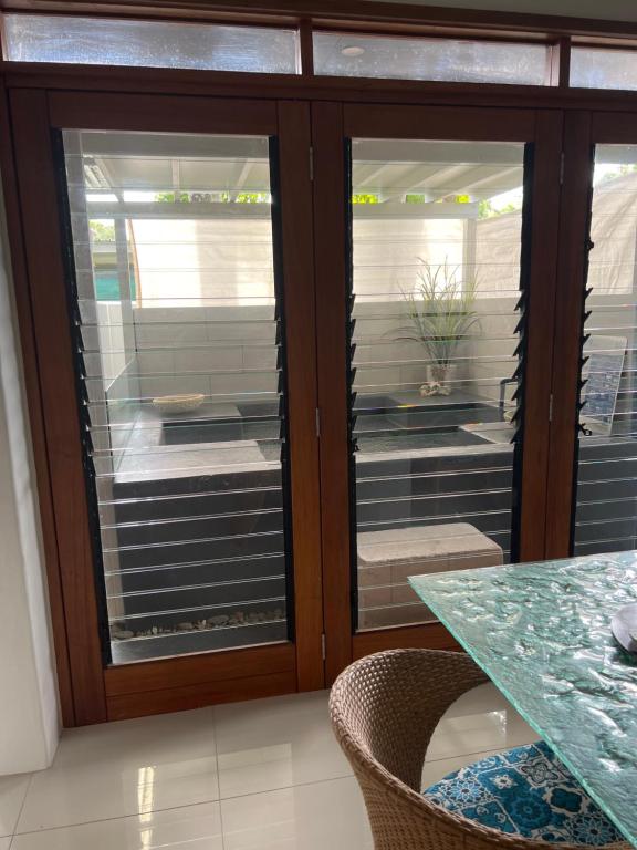 Beachside Apartment 1 with plunge pool photo