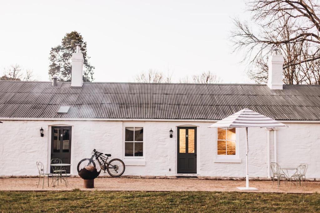 The Quarters - A Peaceful Escape on Historic Farm, Rossi