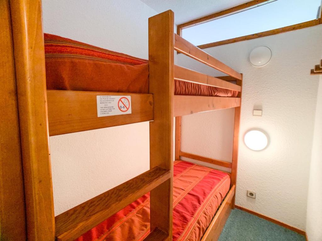 Appartement lumineux Départ et retour skis aux pieds Balcon - FR-1-502-401 - 2