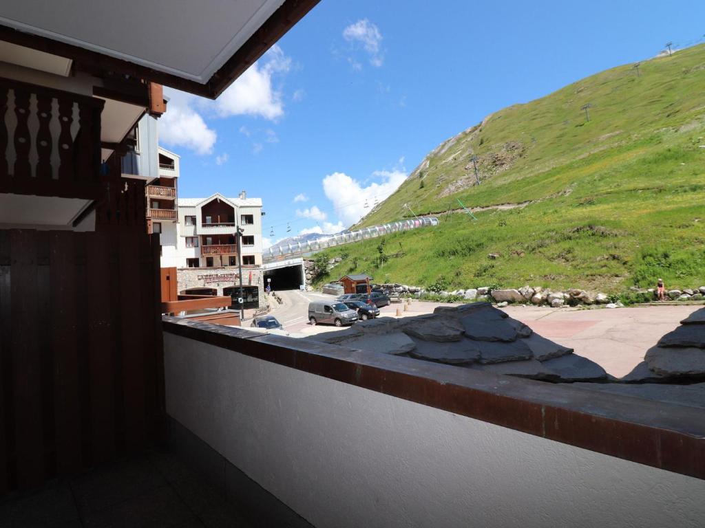 Studio rénové avec balcon, proche des pistes à Tignes, WiFi inclus - FR-1-502-435 - 5