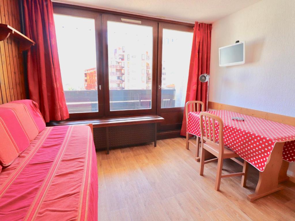 Studio Fonctionnel Proche Pistes avec Balcon - FR-1-502-444 - 2