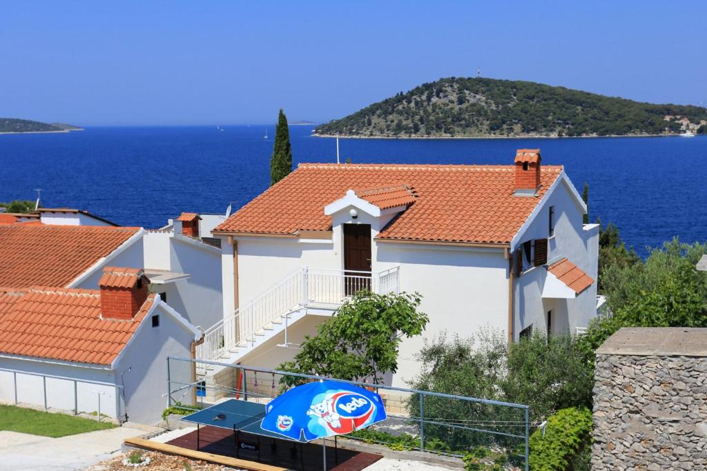 Studio Razanj 10373a, Rogoznica