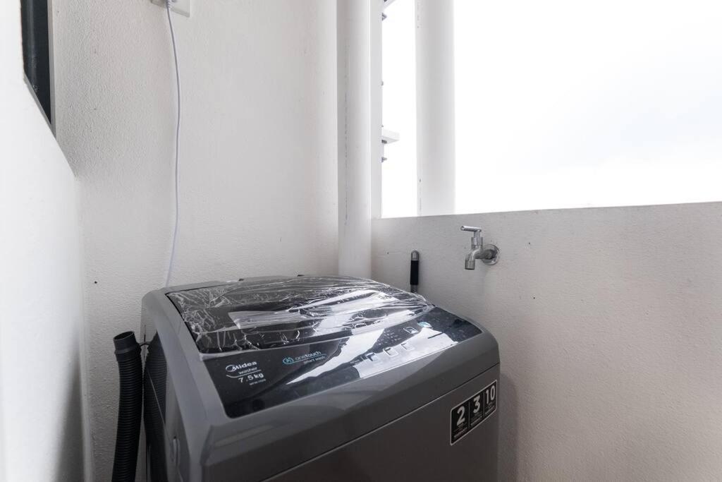 French Style 3BR 8pax|Mytown|Sunway Velocity R8 photo