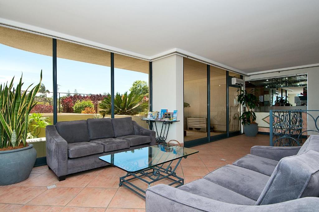 Lobby, Spectrum Holiday Apartments in Gold Coast