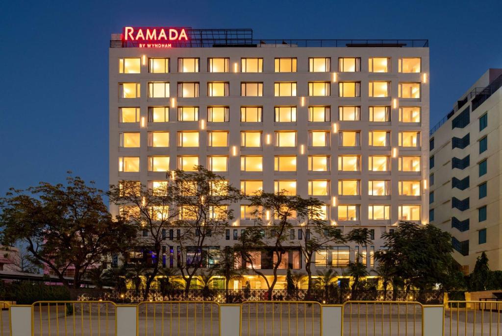 Ramada by Wyndham Jaipur North, Džajpur