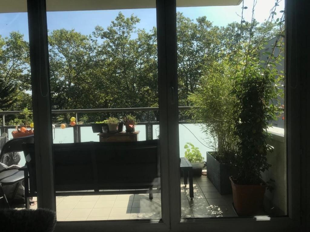 A Room - Une chambre dans un appartement meublé et équipé - Clinique de la Sauvegarde - location courte durée - 4