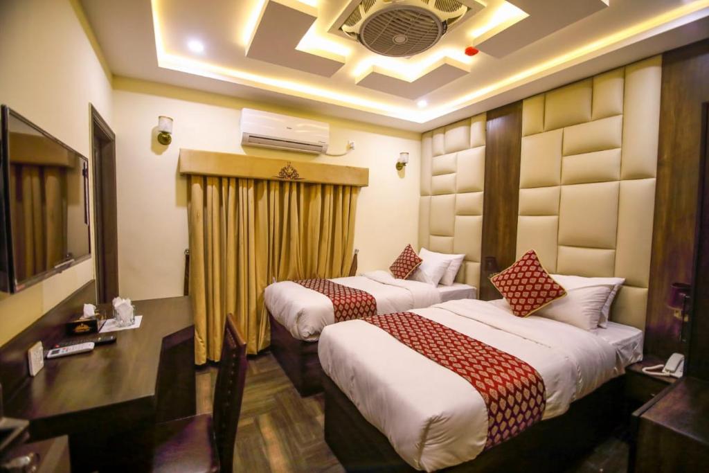 Jhelum Inn Hotel photo