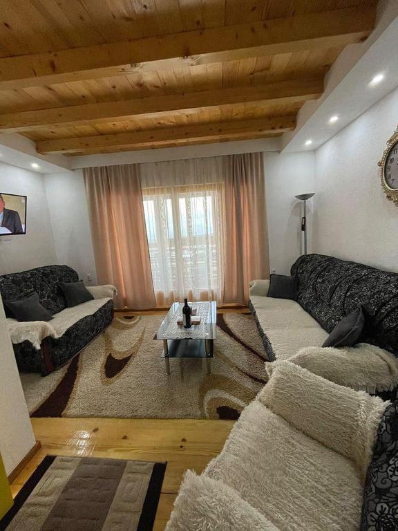 Villa Lux - 4
