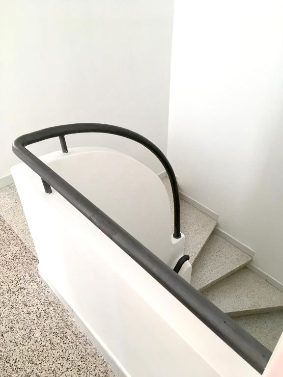 Dans une maison, appartement indépendant et jardin - 4