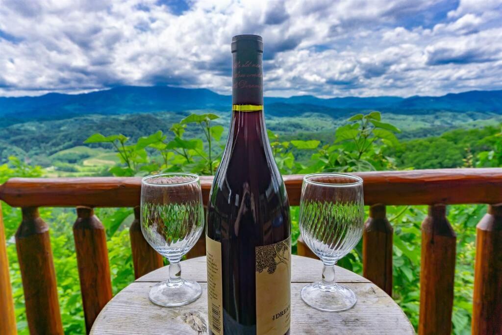 Breathtaking View, Free Wifi, Sevierville