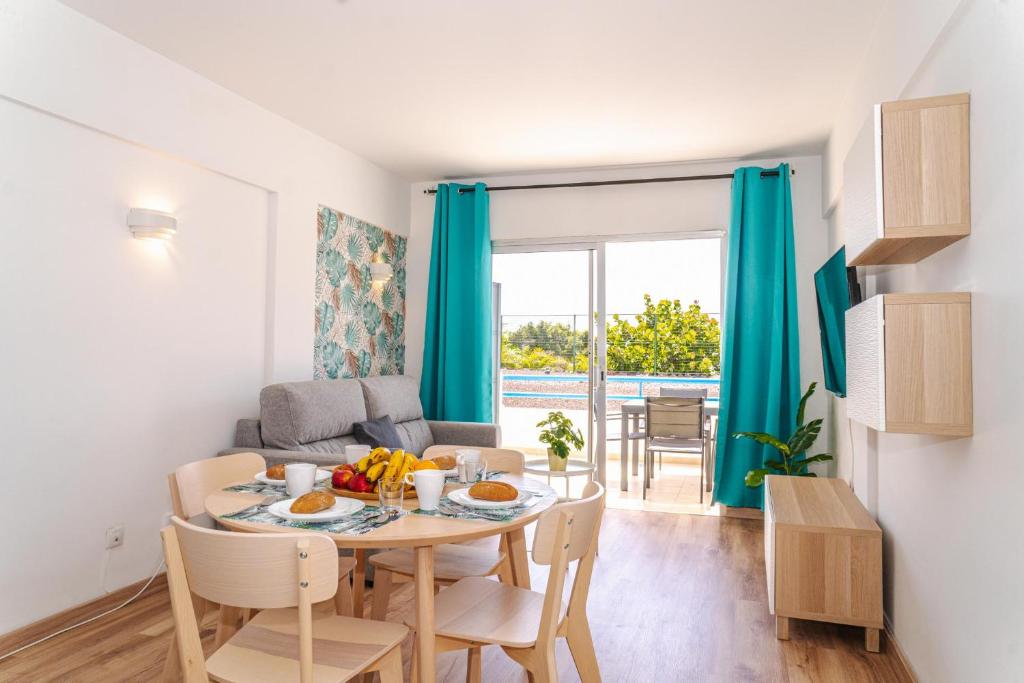 Charming seaside and terasse in Playa paraiso - 2