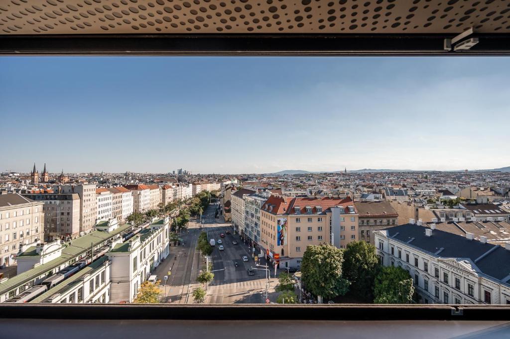 Skyflats Vienna - Rooftop Apartments photo