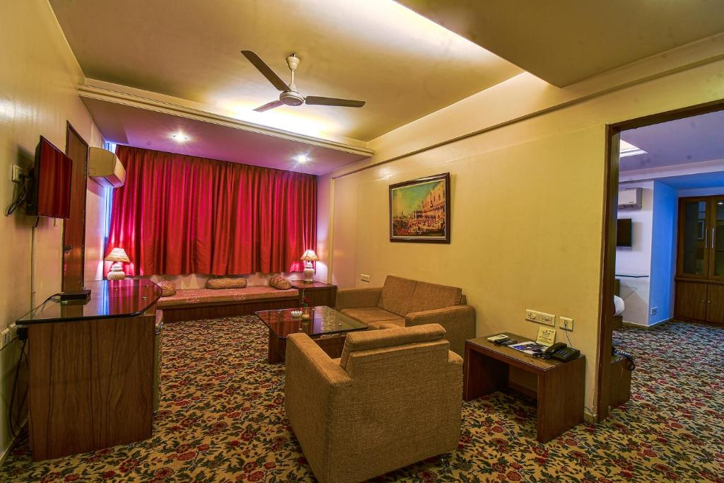 HOTEL PEARL, Kolhapur photo