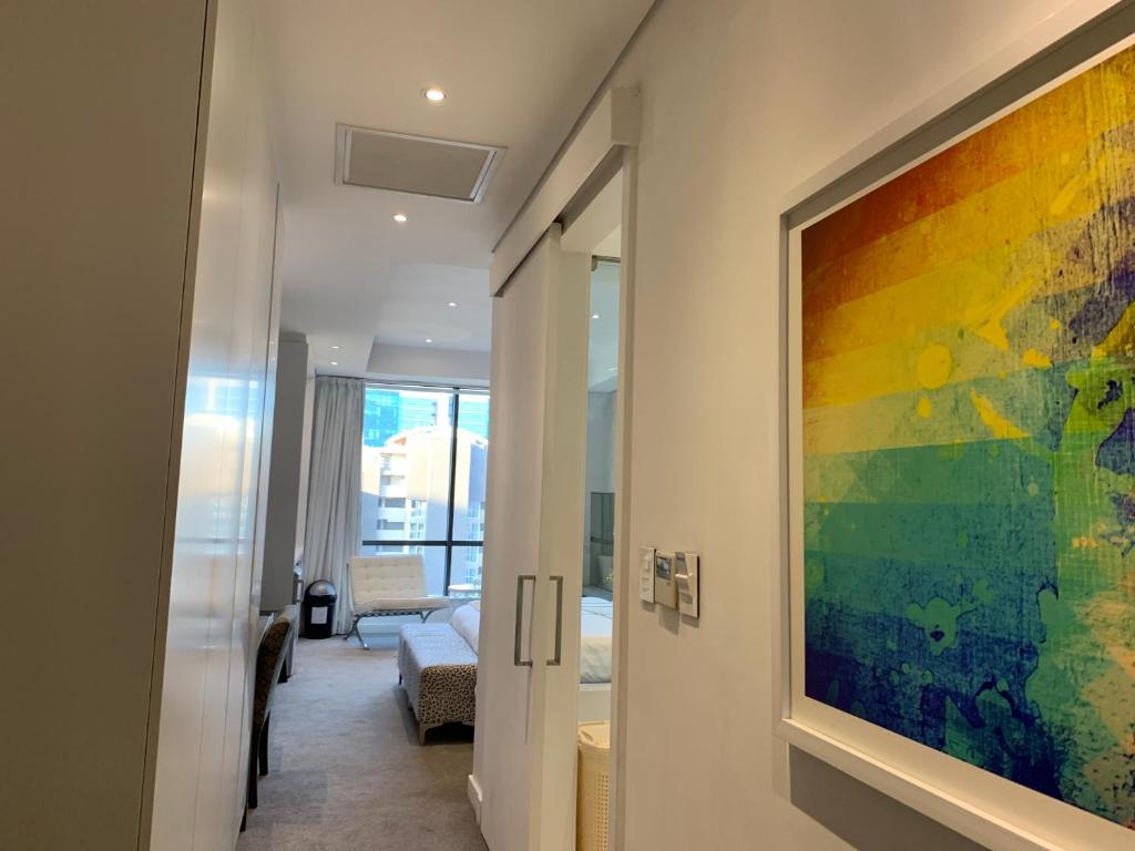 Sandton Skye Stylish Apartment free WIFI & Gym, Johannesburg