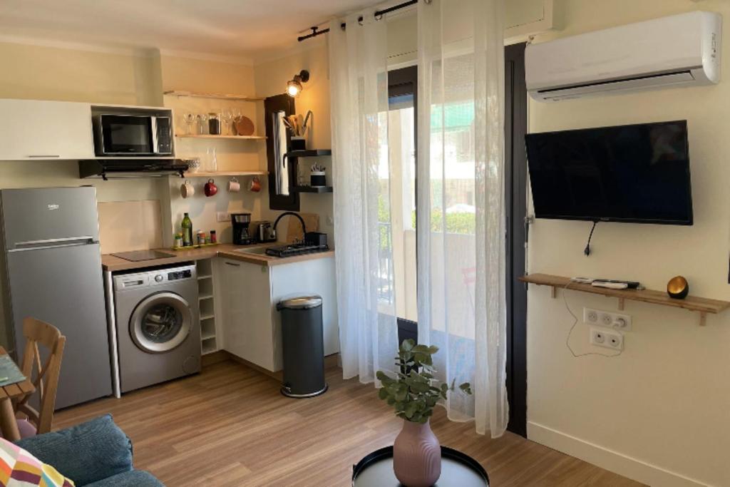 Studio For 2 People Near The Beach Of Antibes - 2