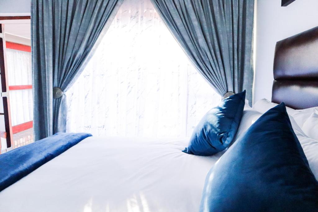 Pumelela Guest House photo