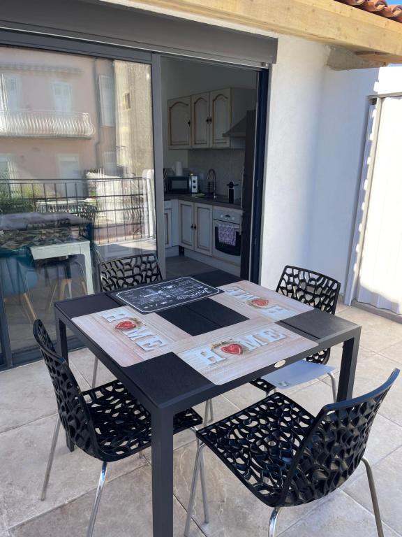Duplex 2 chambres, avec terrasse - Soleil Levant La Ciotat - 4