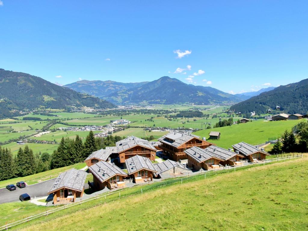 ZAGLGUT Premium Hotel & Chalets, Zell am See-Kaprun - Wellness & Infinity Pool, Air Conditioning, Panoramic Views & Summer Card Included - 3