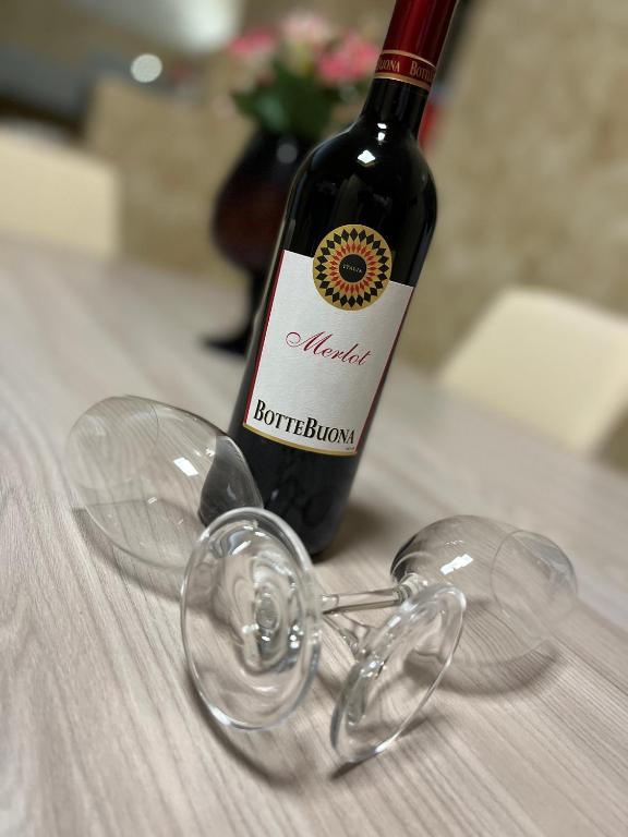 JASMINE HOUSE, Triggiano