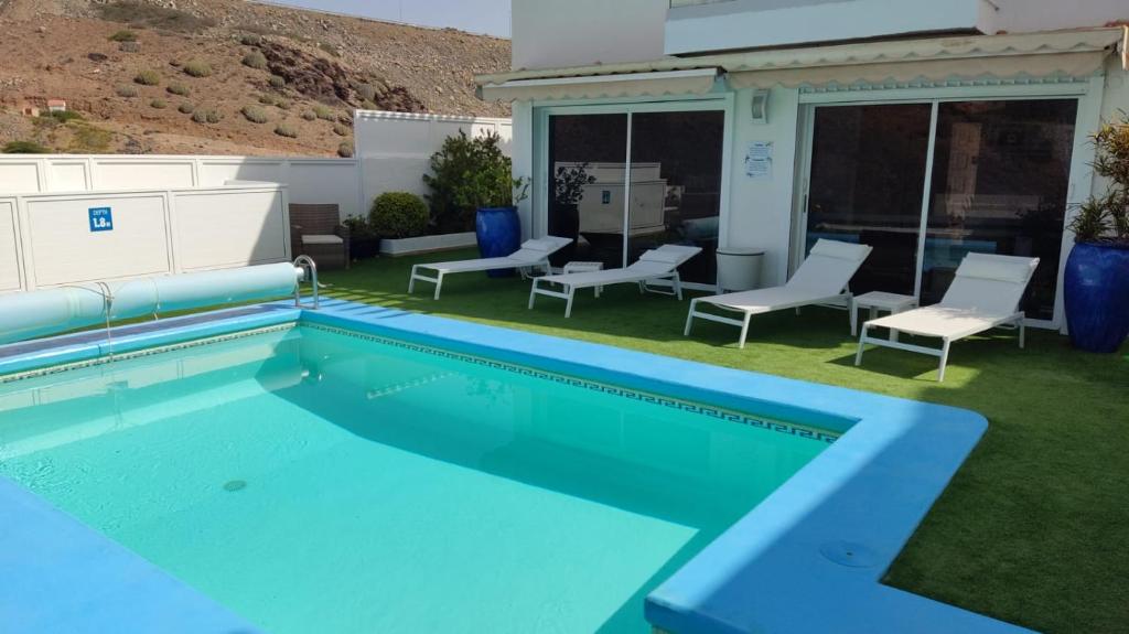 El Quijote with private heated pool, San Bartolomé