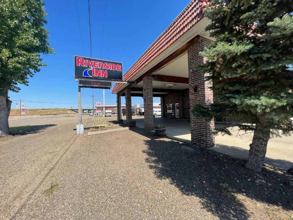 Riverside Inn — Hotel in Glendive (MT)