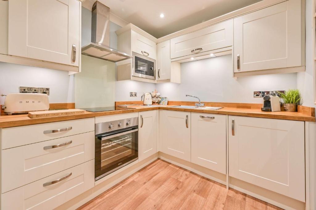 Muntham Luxury Holiday Apartments photo 4