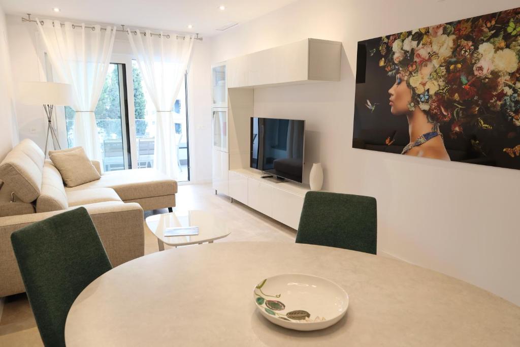 TOPLAGE Marbella Neubau Luxus-Apartment, Strand und Altstadt in Minuten zu Fuss - 5