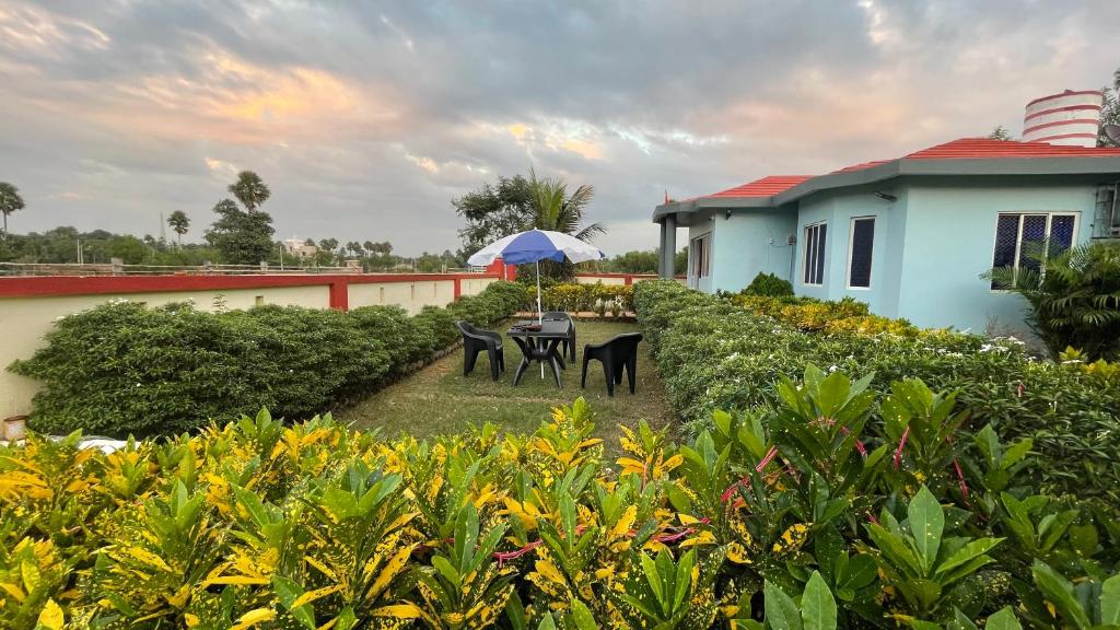 Myra’s Mansion — Hotel in Puri