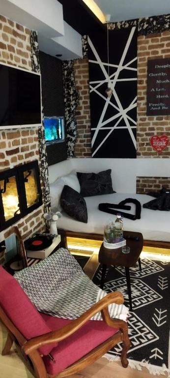 Studio Apartman Black & White Centar Sarajevo free parking - 3