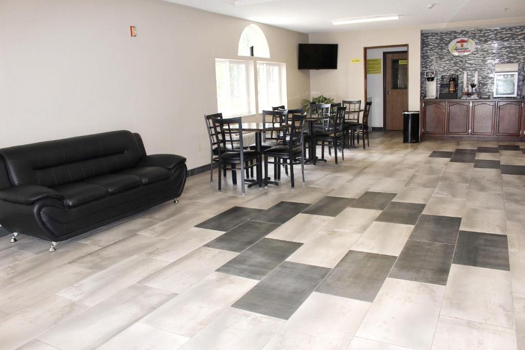 Super 8 By Wyndham De Soto