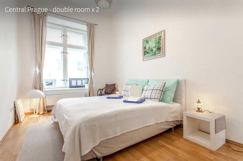 Two-Bedroom Apartment, Kent Ridge Loft in Prague