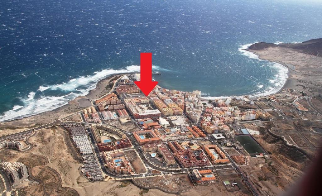 Centric 2 bedrooms Apartment near to the beach - by TENERIFEHINTS - 2