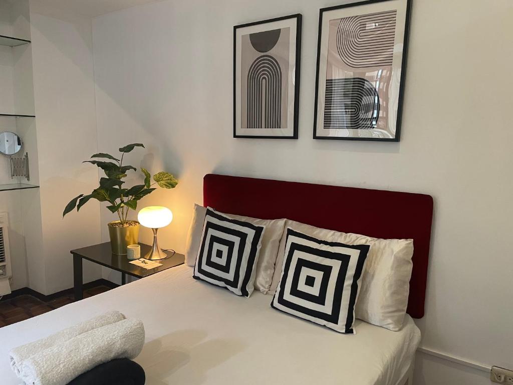 Chic &amp; Bright Studio across Greenbelt — Hotel in Manila