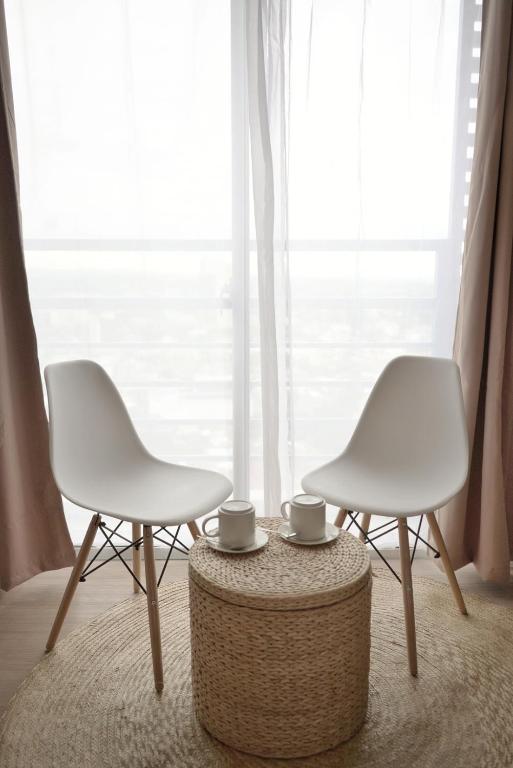 Quince Studio w/ Balcony Orochi Staycation PH at Loop Tower CDO photo