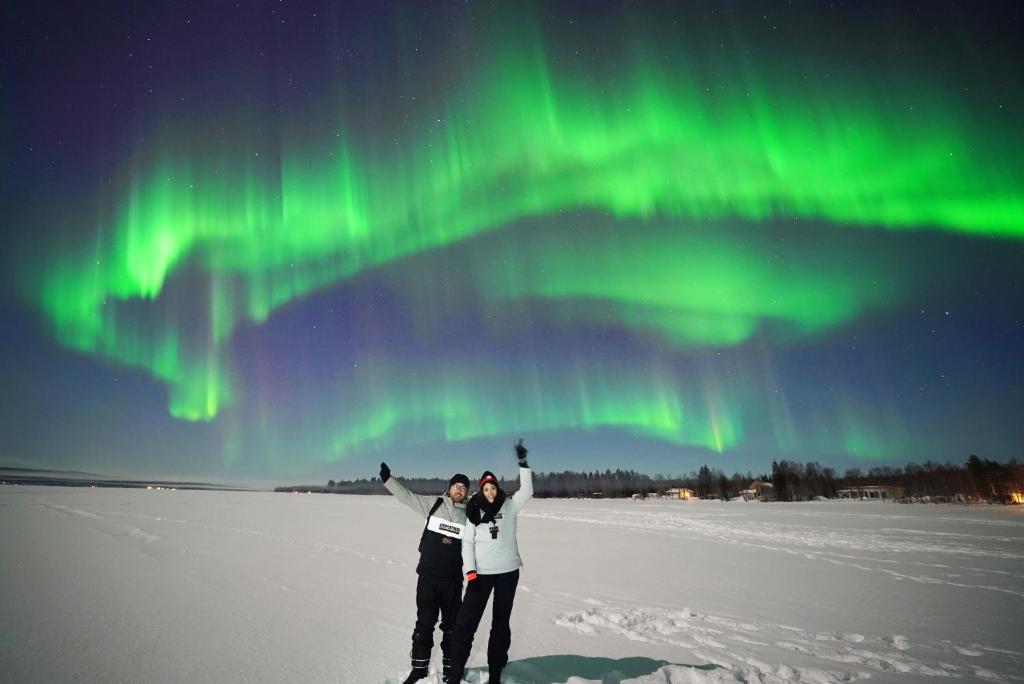 Aurora Nest – Eco Glass Igloo photo