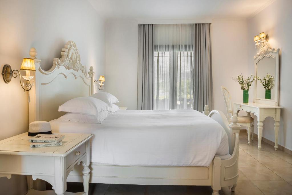 Thalassa Boutique Hotel - Adults Only photo