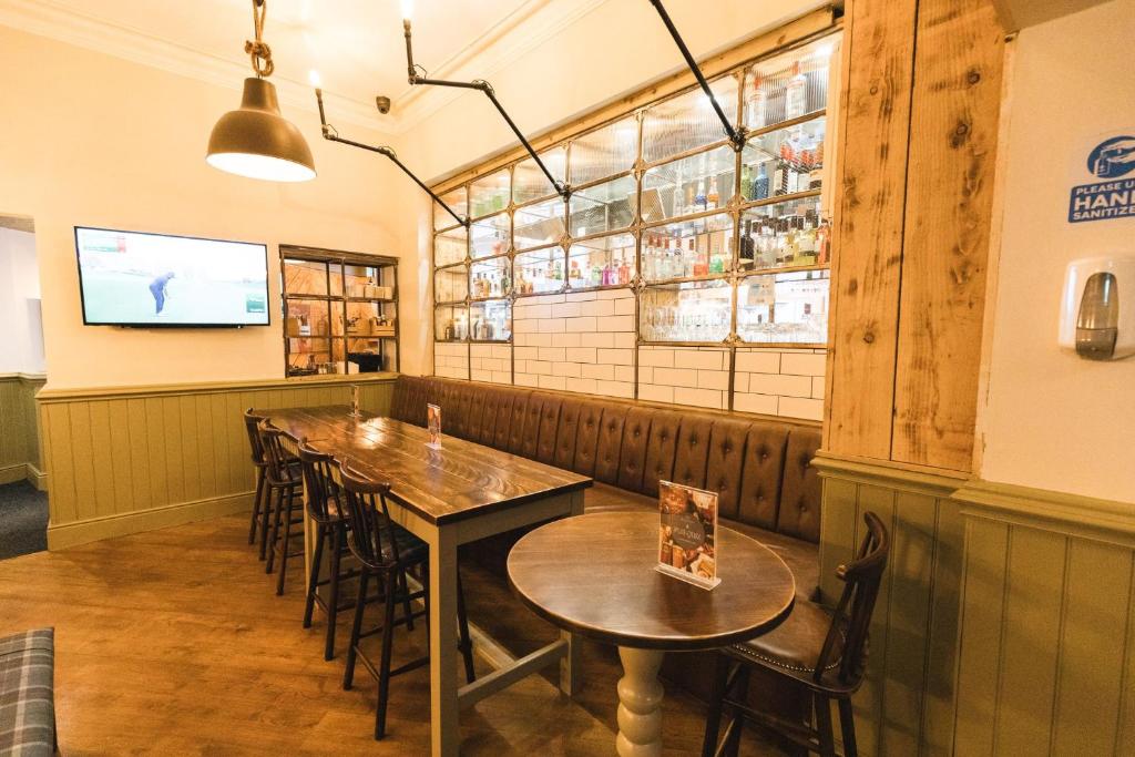 Restaurant, Black Lion Manchester in Manchester
