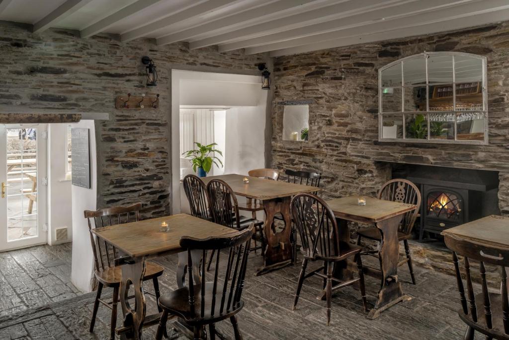 The Olde Malthouse Inn, Tintagel photo 3