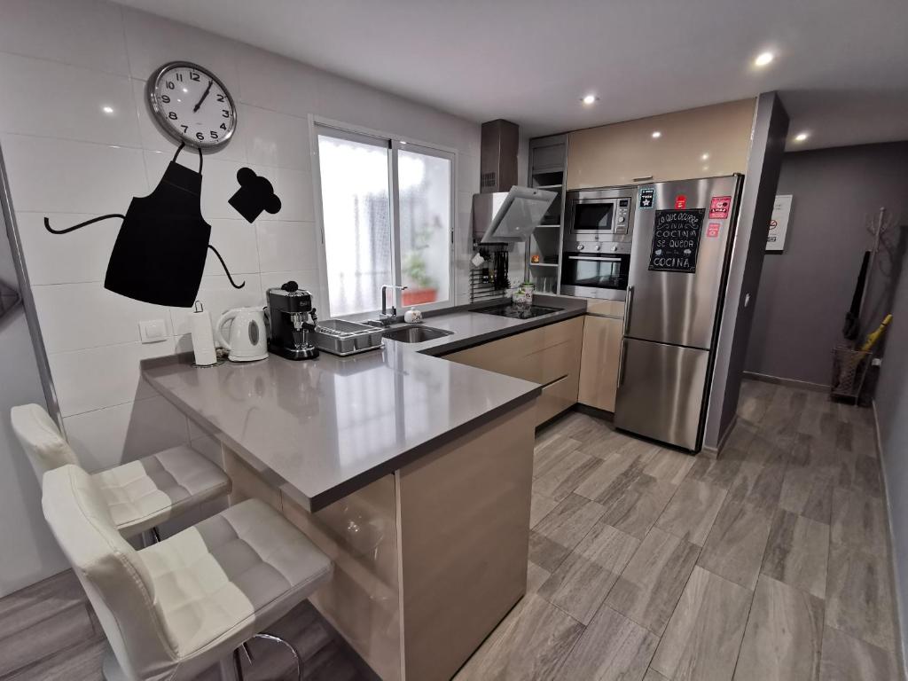 Great location with Free private parking - 2
