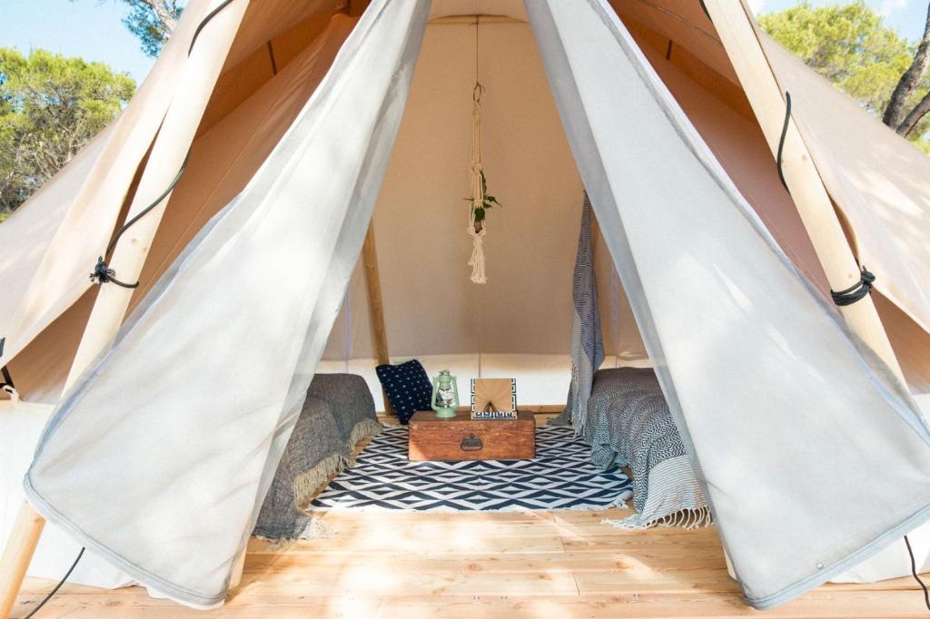 O-Tents by Obonjan — Hotel in Obonjan
