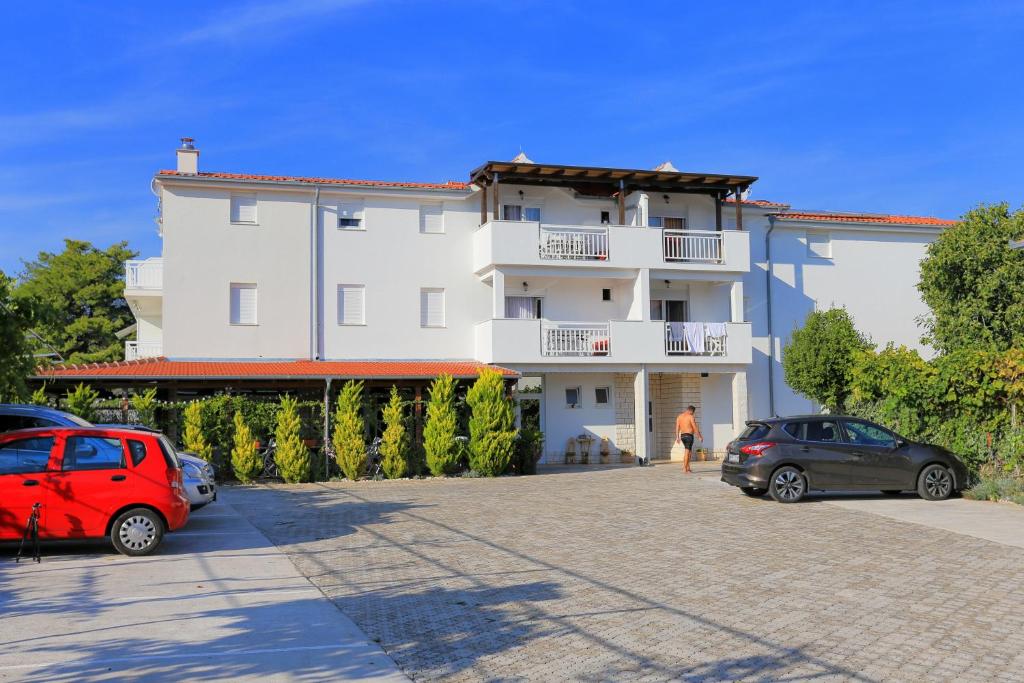 Apartments by the sea Rogoznica - 4162 전경