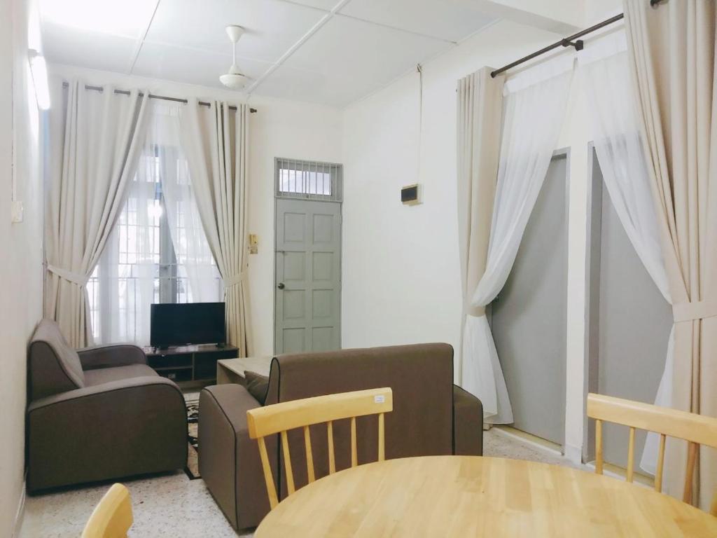 Iman Homestay - Islam only photo