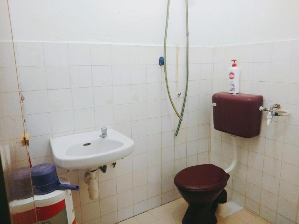 Iman Homestay - Islam only photo