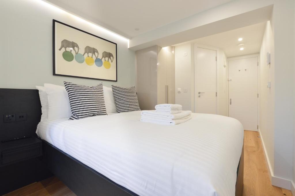 Earls Court East Serviced Apartments photo