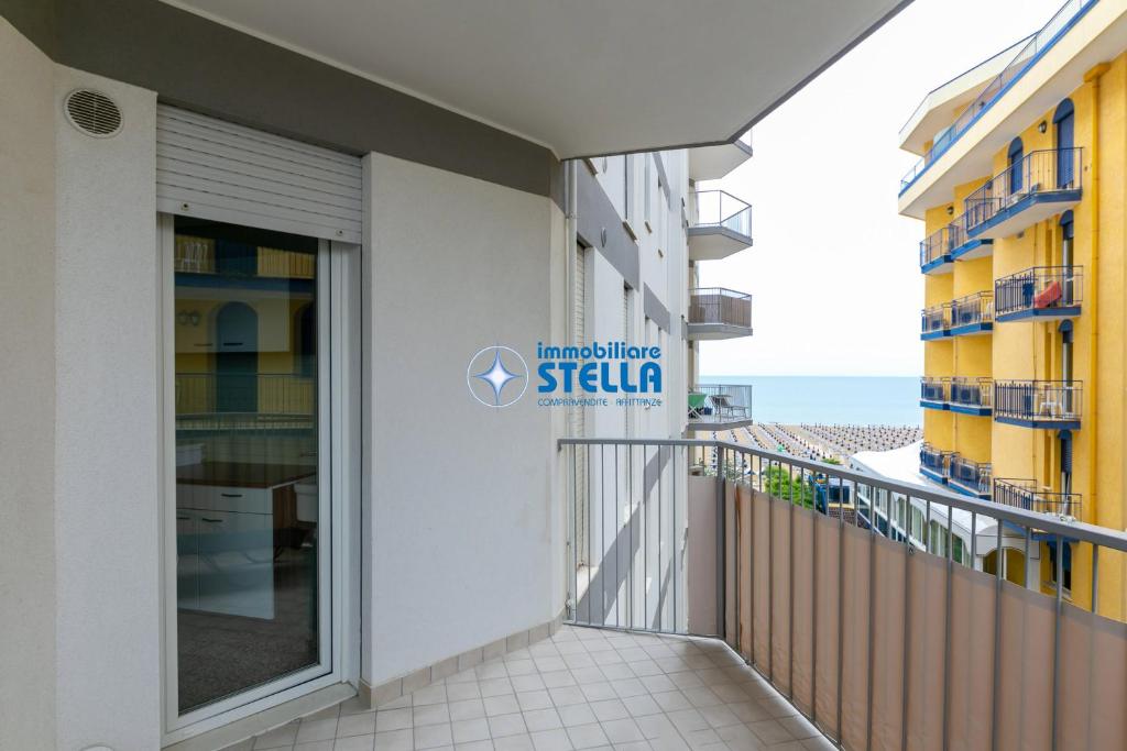 Condominio Commerciale - 1