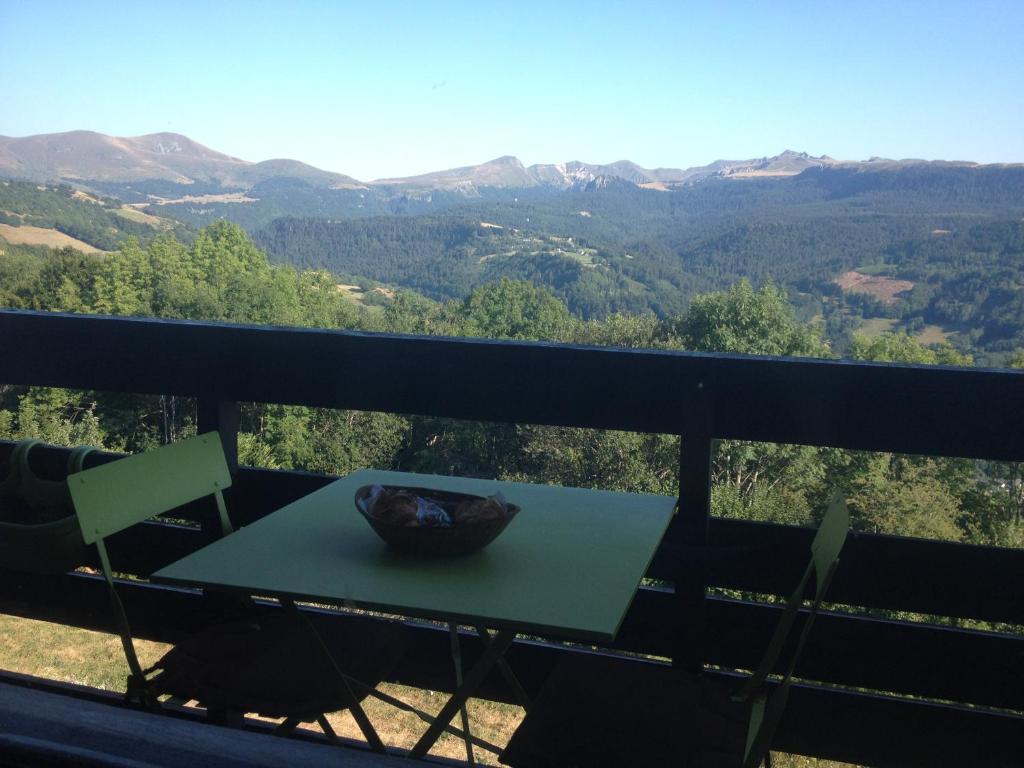 Duplex Superbe Vue Montagne, La Bourboule