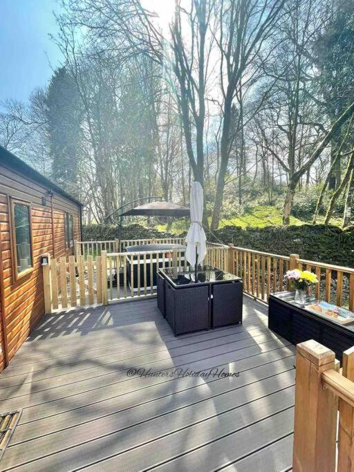 Hartland Lodge - White Cross Bay Holiday Park photo 5