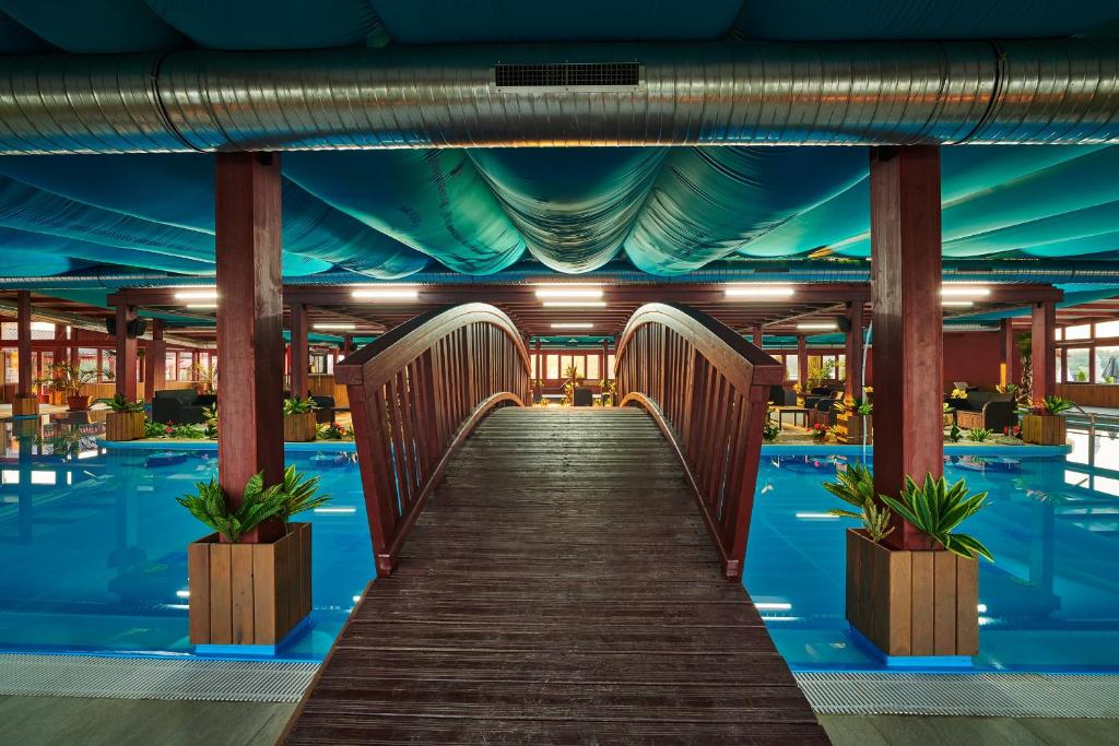 Miraj Resort photo