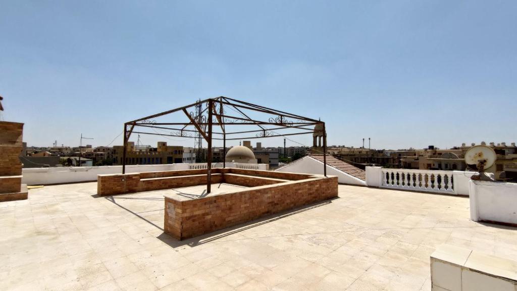 Lovely Studio in Private Villa with Garden View and Free Parking photo