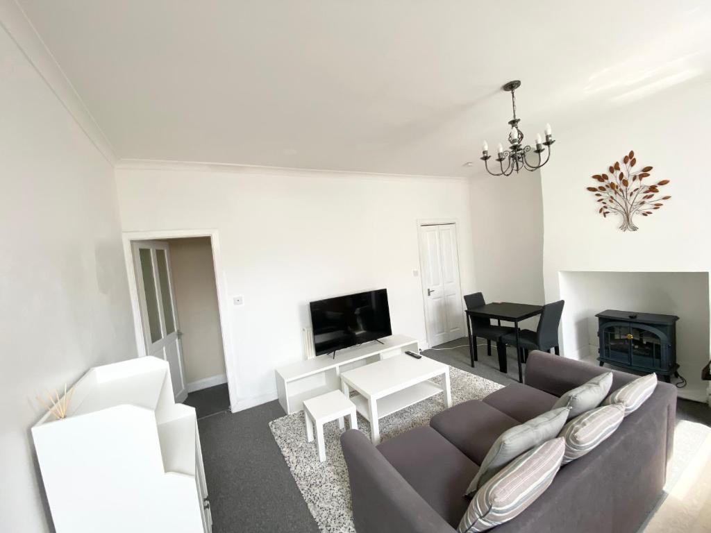 ThePropertyFocus - Stylish 2-Bedroom House